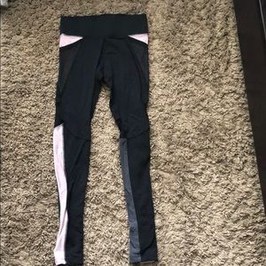 Victoria’s Secret leggings